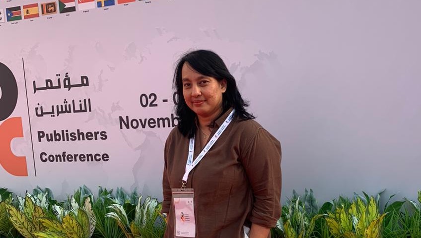 Dr. Yona Primadesi Wakili Penerbitan UNP pada Sharjah International Publisher Conference 2025